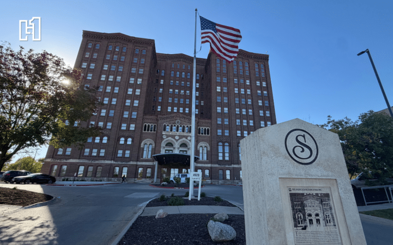 Local Guide to South Omaha, Nebraska: Best Spots for Dining, Bakeries & Culture